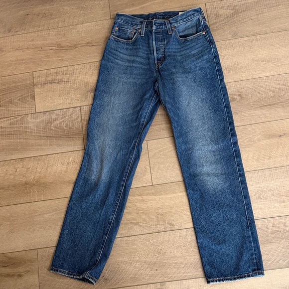 Levi's 501 90s straight Selvedge in New Life wash size 27x32 - Picture 2 of 7